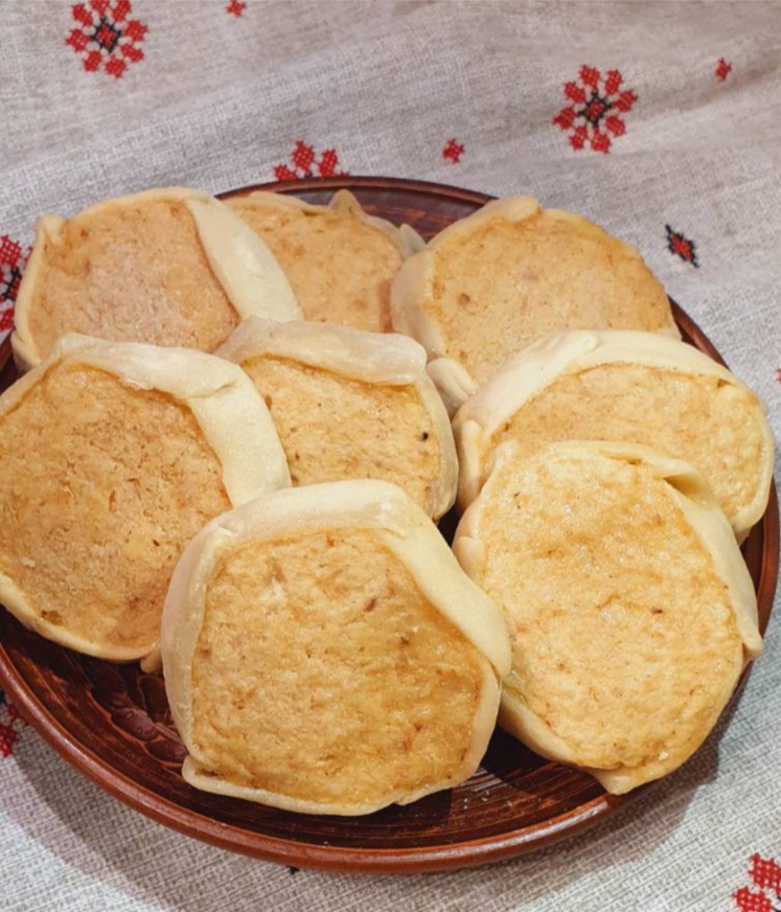 Перепечи пшеничные с капустой